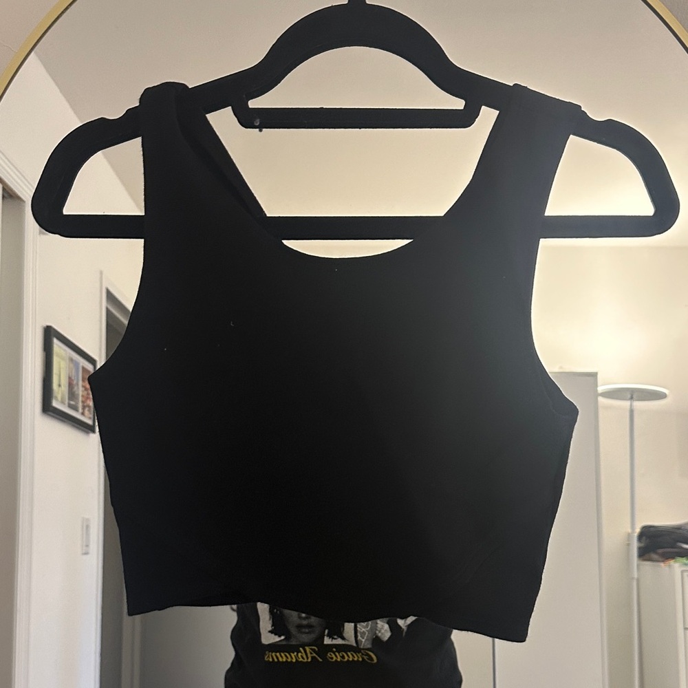 Black Sleeveless Crop Top